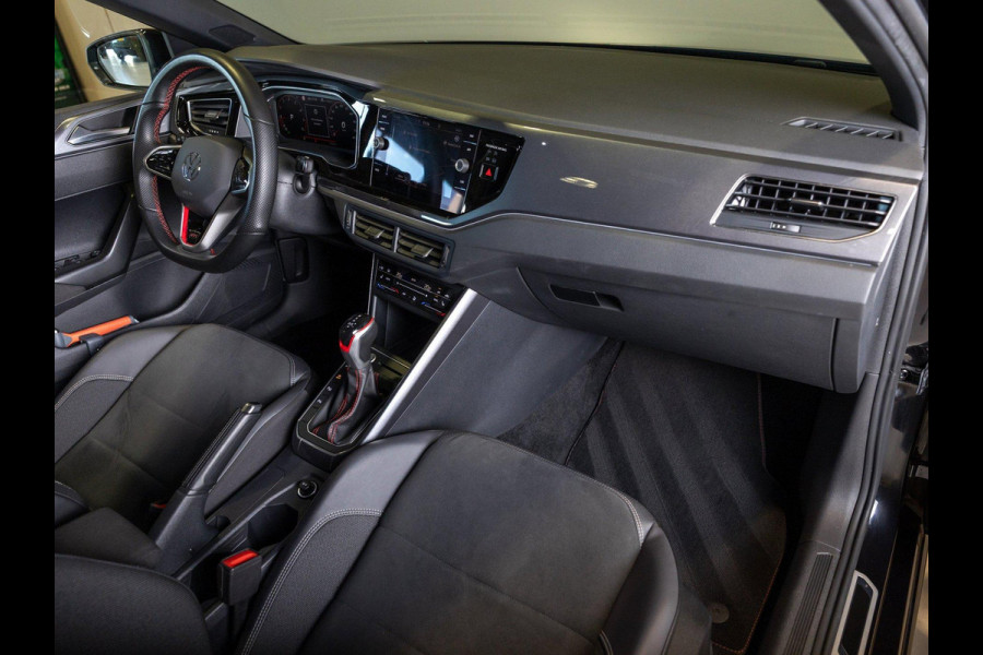 Volkswagen Polo 2.0 TSI GTI NL en BTW auto / Panorama dak / Keyless / Stoelverwarming / Achteruitrij camera /