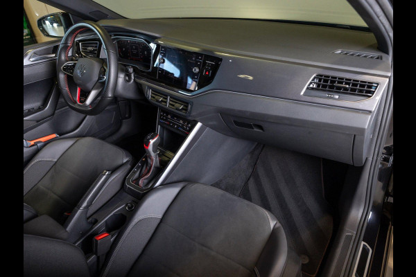 Volkswagen Polo 2.0 TSI GTI NL en BTW auto / Panorama dak / Keyless / Stoelverwarming / Achteruitrij camera /
