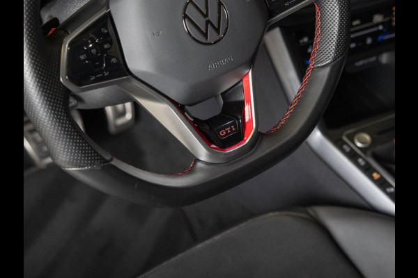 Volkswagen Polo 2.0 TSI GTI NL en BTW auto / Panorama dak / Keyless / Stoelverwarming / Achteruitrij camera /