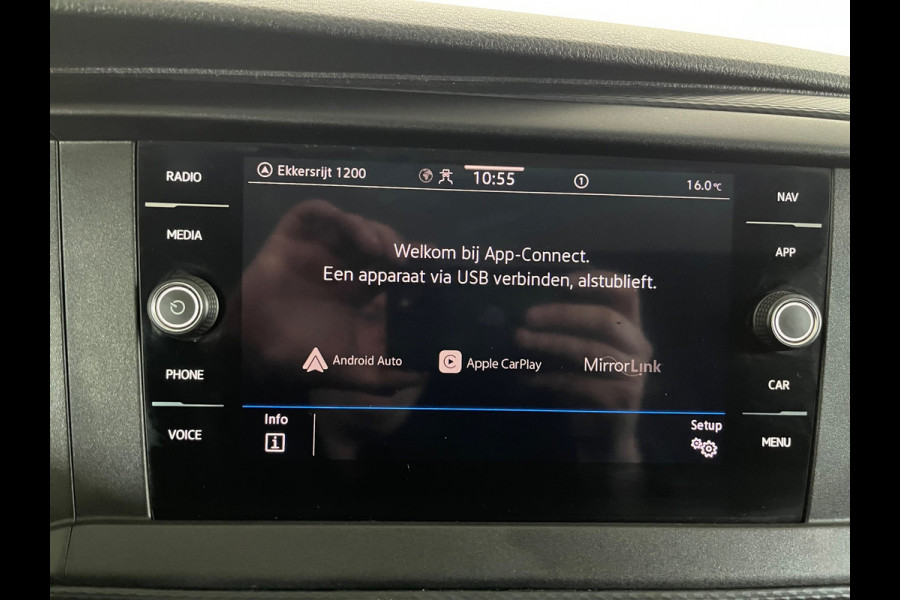Volkswagen Transporter Automaat DSG Servicewagen 2.0 TDI 150pk L2H1 3Persoons Sortimo Inrichting, Airco, Navigatie, RIJKLAARPRIJS!