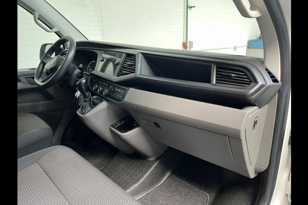 Volkswagen Transporter Automaat DSG Servicewagen 2.0 TDI 150pk L2H1 3Persoons Sortimo Inrichting, Airco, Navigatie, RIJKLAARPRIJS!