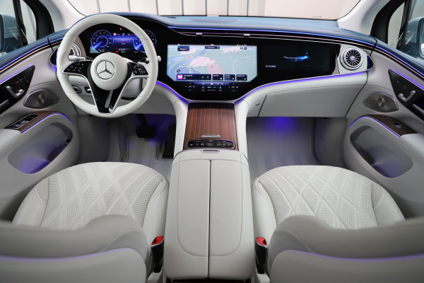 Mercedes-Benz EQS SUV 450+ AMG 108 kWh | 360PK | Massage | Hyperscreen | Achterasbesturing | Head-up | Luchtvering | Burmester | Leder exclusief | Key