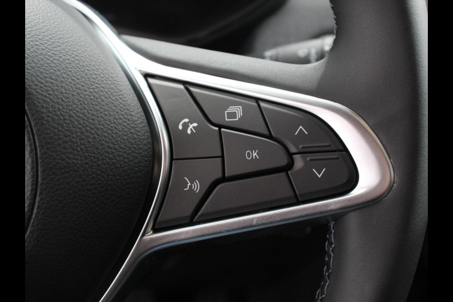 Mitsubishi Colt 1.6 HEV Automaat Intense DEMO ! Navigatie Apple Carplay Android Auto Camera Climate Control Cruise Control Lichtmetalen velgen Extra Getint Glas Digitale Cockpit