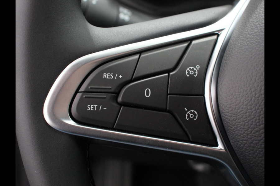Mitsubishi Colt 1.6 HEV Automaat Intense DEMO ! Navigatie Apple Carplay Android Auto Camera Climate Control Cruise Control Lichtmetalen velgen Extra Getint Glas Digitale Cockpit