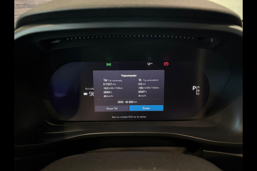 Volvo C40 Aut. Recharge Twin Plus Dark 82 kWh SOH 99% ACC Stoelverwarming 408pk