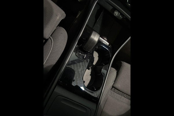 Volvo C40 Aut. Single Motor Extented Range 82 kWh SOH 91% Google 252pk