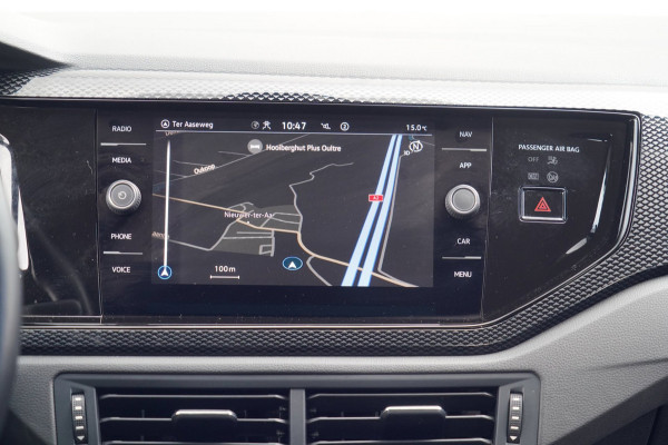 Volkswagen Polo 1.0 TSI Life / NL-Auto / Facelift / Navi / Cruise / 5-Deurs / Airco / Carplay / 84dkm NAP