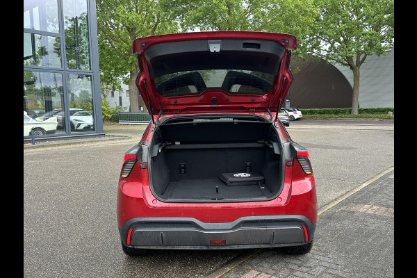MG Mg4 electric Luxury 64 kWh SOH 97% | 7.000KM! |360 CAMERA| 7 JAAR MG GARANTIE T/M 04-2031| ELEK. STOEL| DODE HOEK SENSOR| STOEL + STUURVERWARMING| ADAPTIVE CRUISE CONTROL