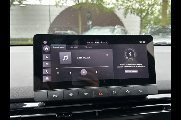 MG Mg4 electric Luxury 64 kWh SOH 97% | 7.000KM! |360 CAMERA| 7 JAAR MG GARANTIE T/M 04-2031| ELEK. STOEL| DODE HOEK SENSOR| STOEL + STUURVERWARMING| ADAPTIVE CRUISE CONTROL