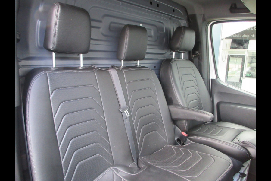 Mercedes-Benz Sprinter 316cdi L2H1 163pk Automaat, Navigatie, Camera, Trekhaak, 3-Zits, PDC, 3500kg ahw.