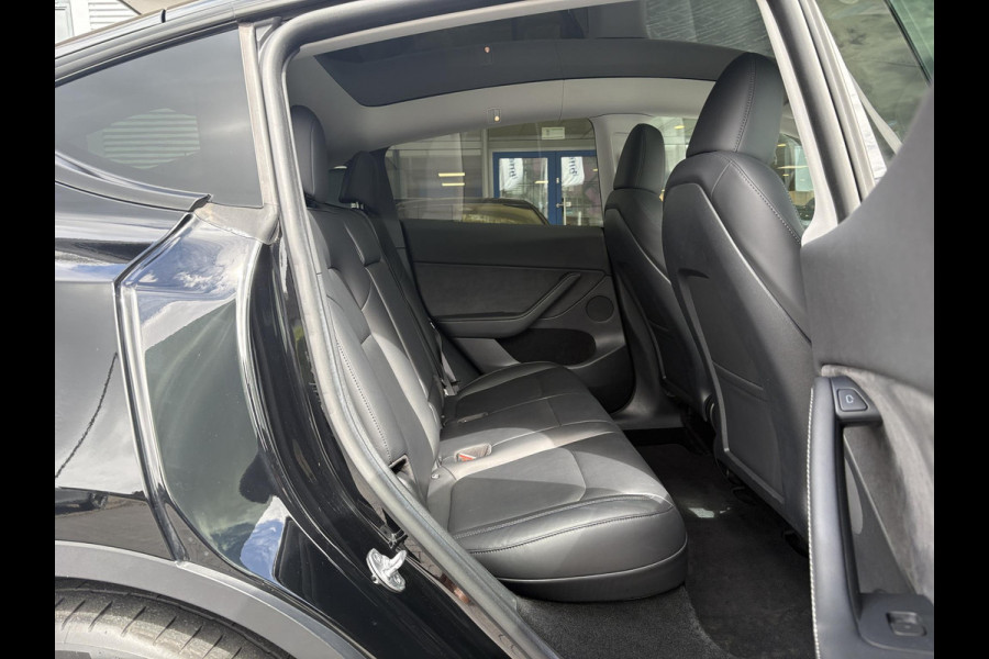 Tesla Model Y RWD 58 kWh | 43.000 KM | SOH 92,8% | AutoPilot | Panoramadak |