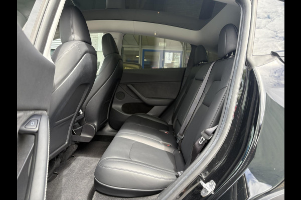 Tesla Model Y RWD 58 kWh | 43.000 KM | SOH 92,8% | AutoPilot | Panoramadak |
