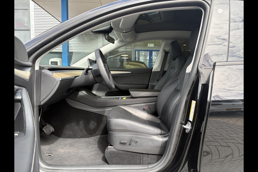 Tesla Model Y RWD 58 kWh | 43.000 KM | SOH 92,8% | AutoPilot | Panoramadak |