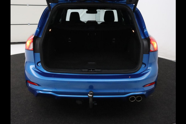 Ford Focus 1.0 EcoBoost Hybrid ST Line X | Stoelverwarming | Trekhaak | Adaptive cruise | B&O Sound | Carplay | Navigatie | Keyless | Camera | Climate control | 17'' | Digital Cockpit | Full LED
