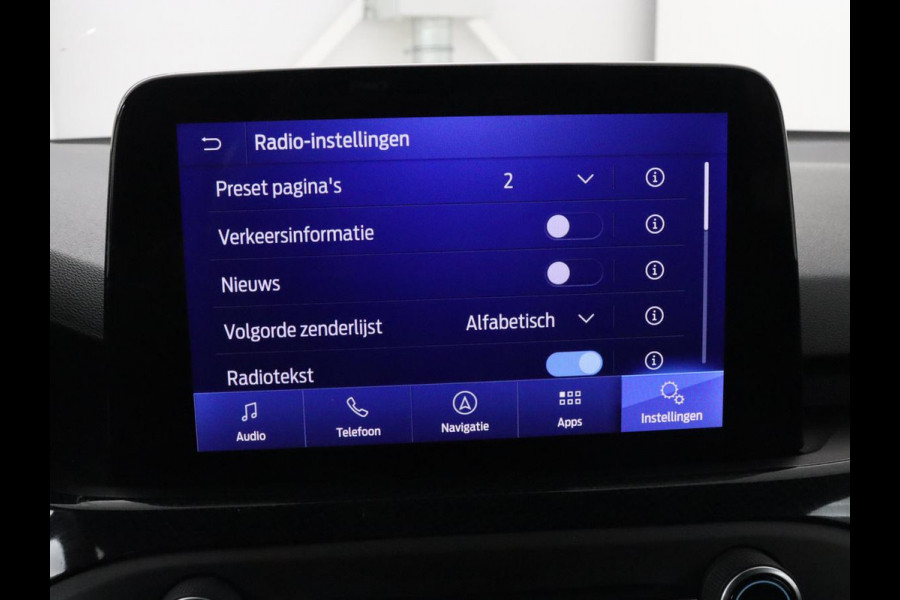 Ford Focus 1.0 EcoBoost Hybrid ST Line X | Stoelverwarming | Trekhaak | Adaptive cruise | B&O Sound | Carplay | Navigatie | Keyless | Camera | Climate control | 17'' | Digital Cockpit | Full LED