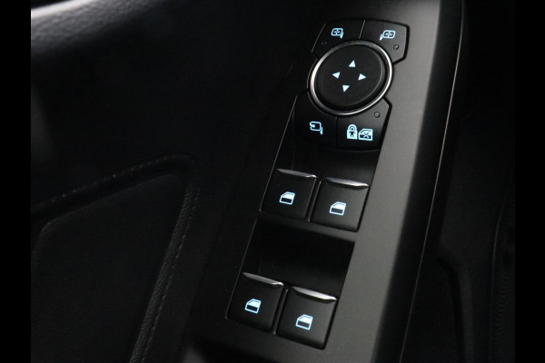 Ford Focus 1.0 EcoBoost Hybrid ST Line X | Stoelverwarming | Trekhaak | Adaptive cruise | B&O Sound | Carplay | Navigatie | Keyless | Camera | Climate control | 17'' | Digital Cockpit | Full LED