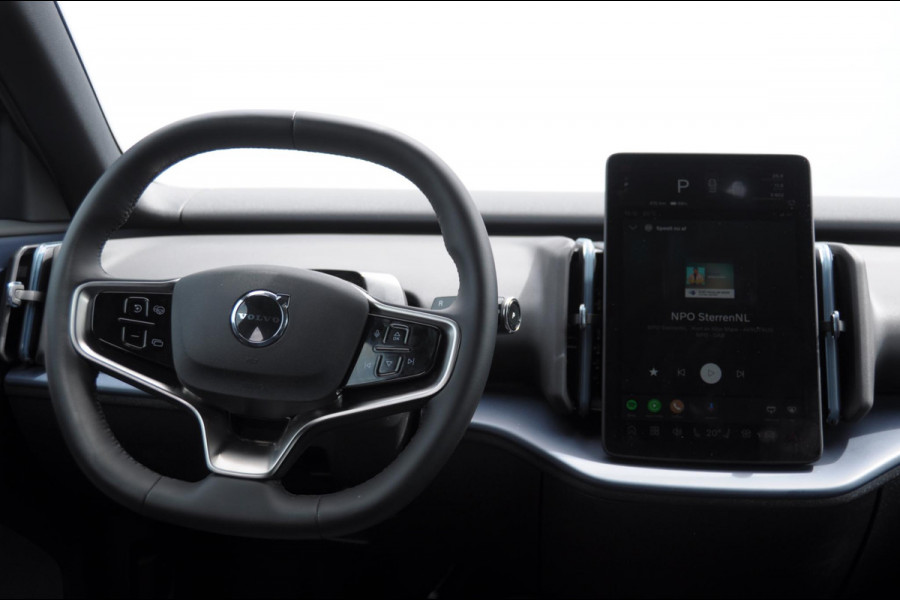 Volvo EX30 272PK Automaat Single Motor Ext. Range Plus Europa / Heico Verlaging / 21" Velgen / Sport Striping /  Adaptive Cruise control / Extra getint glas / Climate Pack / Elektrisch verstelbare stoelen / Parkeersensoren met camera