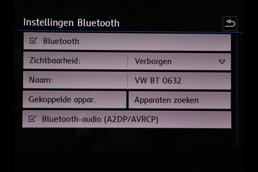 Volkswagen Golf 1.5 TSI Highline | Carplay | Full LED | Trekhaak | Camera | Adaptive cruise | Navigatie | Parkeerhulp | Virtual Cockpit | Climate control | Bluetooth | Getint glas