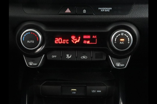Kia Stonic 1.0 T-GDi MHEV DynamicPlusLine | Carplay | Adaptive cruise | Camera | Navigatie | Keyless | Climate control | Parkeerhulp | Bluetooth