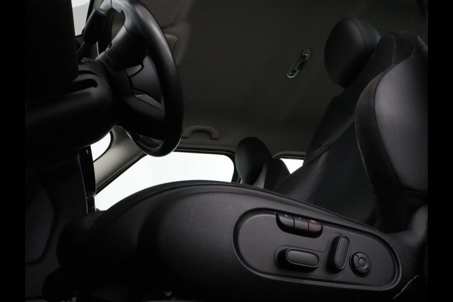 MINI Countryman 1.5 Cooper S E ALL4 Business Edition | SOH 91,5% | Leder/Alcantara | Carplay | Memory | Navigatie | Full LED | Climate control | Parkeerhulp | Cruise control | Bluetooth | PHEV | Plug In
