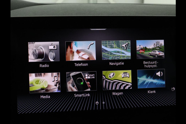 Škoda SCALA 1.0 TSI Business Edition | Stoelverwarming | Virtual Cockpit | Keyless | Carplay | Navigatie | Parkeerhulp | Climate control | Bluetooth | Cruise control