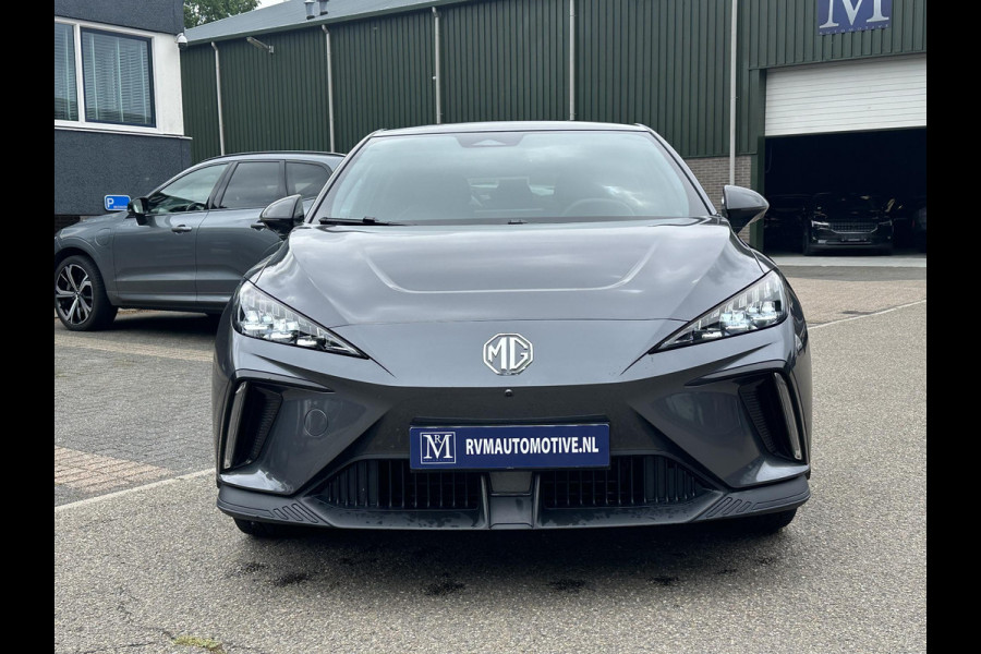 MG Mg4 electric Luxury 64 kWh SOH 97%  |360 CAMERA| 7 JAAR MG GARANTIE T/M 02-2031| ELEK. STOEL| DODE HOEK SENSOR| STOEL + STUURVERWARMING| ADAPTIVE CRUISE CONTROL