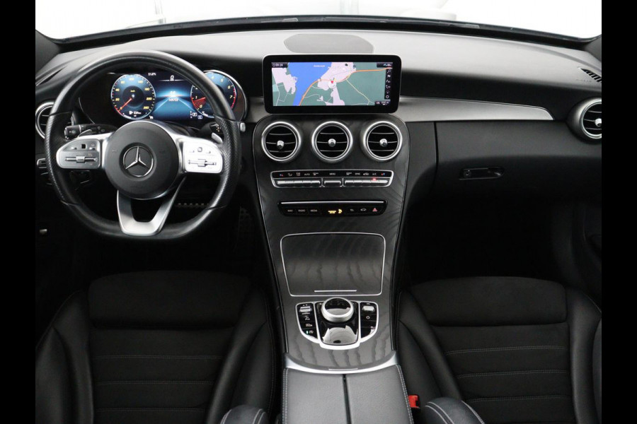 Mercedes-Benz C-Klasse 160 AMG Limited | Stoelverwarming | Leder/Alcantara | Trekhaak | Camera | Park Assist | Navigatie | Digitale Cockpit | Climate control | Cruise control | 18'' | Bluetooth