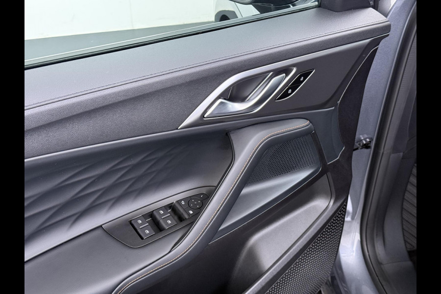MG EHS 1.5 TGDI Luxury 15KM! NIEUWE AUTO| 360 CAMERA| ELEK. ACHTERKLEP| 7 JAAR MG GARANTIE| APPLE CARPLAY| ANDROID AUTO| STOELVERWARMING| FULL LED| ELEK. STOELEN|