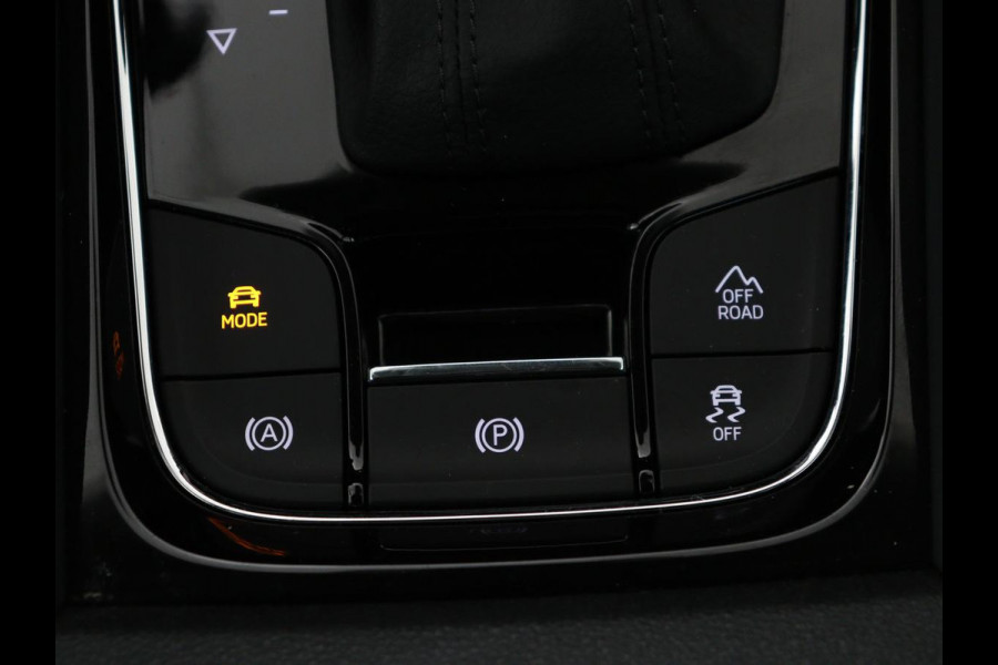 Škoda Kodiaq 2.0 TSI 4x4 Style | Trekhaak | Stoelverwarming | 360 Camera | Adaptive cruise | Carplay | Canton Sound | Navigatie | Park Assist | Sfeerverlichting | Full LED | Memory | Achterbankverwarming