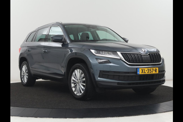 Škoda Kodiaq 2.0 TSI 4x4 Style | Trekhaak | Stoelverwarming | 360 Camera | Adaptive cruise | Carplay | Canton Sound | Navigatie | Park Assist | Sfeerverlichting | Full LED | Memory | Achterbankverwarming