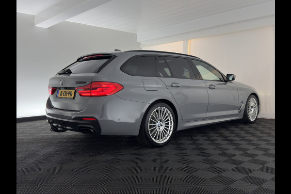 BMW 5 Serie Touring M550d xDrive High Executive M-Sportpack Aut. *PANO | LEATHER | LASER-LED | BLINDSPOT | MEMORY-PACK | HARMAN/KARDON |  DIGI-COCKPIT | AMBIENTLIGHT | SHIFTPADDLES | HEAD-UP | ADAPTIVE-CRUISE | TOWBAR | 19''ALU*