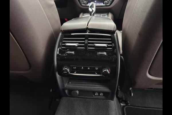 BMW 5 Serie Touring M550d xDrive High Executive M-Sportpack Aut. *PANO | LEATHER | LASER-LED | BLINDSPOT | MEMORY-PACK | HARMAN/KARDON |  DIGI-COCKPIT | AMBIENTLIGHT | SHIFTPADDLES | HEAD-UP | ADAPTIVE-CRUISE | TOWBAR | 19''ALU*