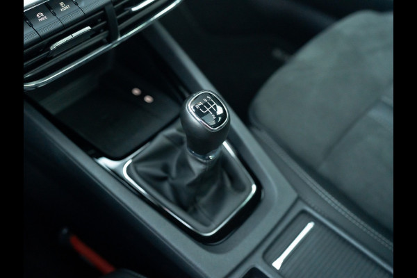 Škoda Octavia Combi 1.0 TSI Business Edition Plus | Panodak | Elk. A. klep | Camera | Adapt. Cr. | Prijs Rijklaar!!