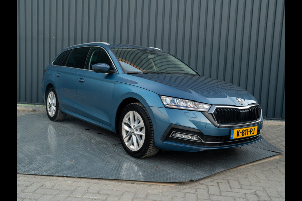 Škoda Octavia Combi 1.0 TSI Business Edition Plus | Panodak | Elk. A. klep | Camera | Adapt. Cr. | Prijs Rijklaar!!
