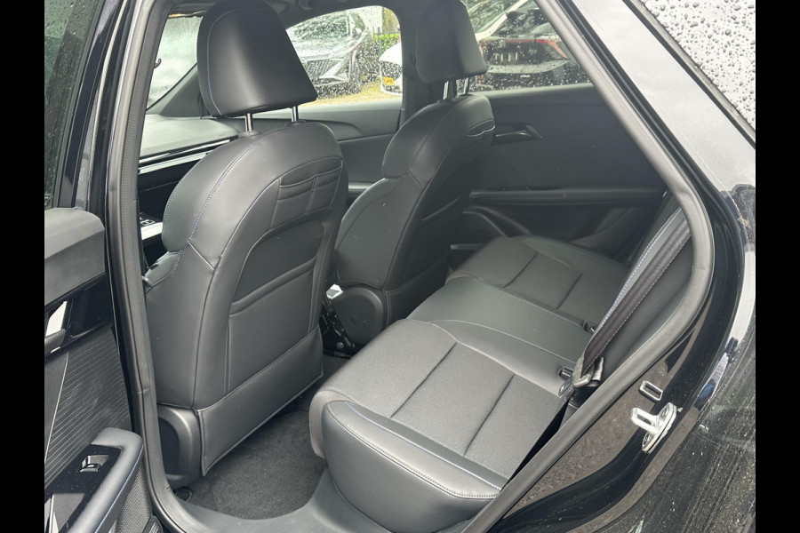 MG Mg4 electric Luxury 64 kWh SOH 95% | 10.000KM! |360 CAMERA| 7 JAAR MG GARANTIE T/M 07-2031| ELEK. STOEL| DODE HOEK SENSOR| STOEL + STUURVERWARMING| ADAPTIVE CRUISE CONTROL