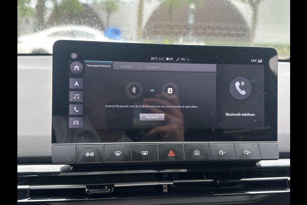 MG Mg4 electric Luxury 64 kWh SOH 95% | 10.000KM! |360 CAMERA| 7 JAAR MG GARANTIE T/M 07-2031| ELEK. STOEL| DODE HOEK SENSOR| STOEL + STUURVERWARMING| ADAPTIVE CRUISE CONTROL