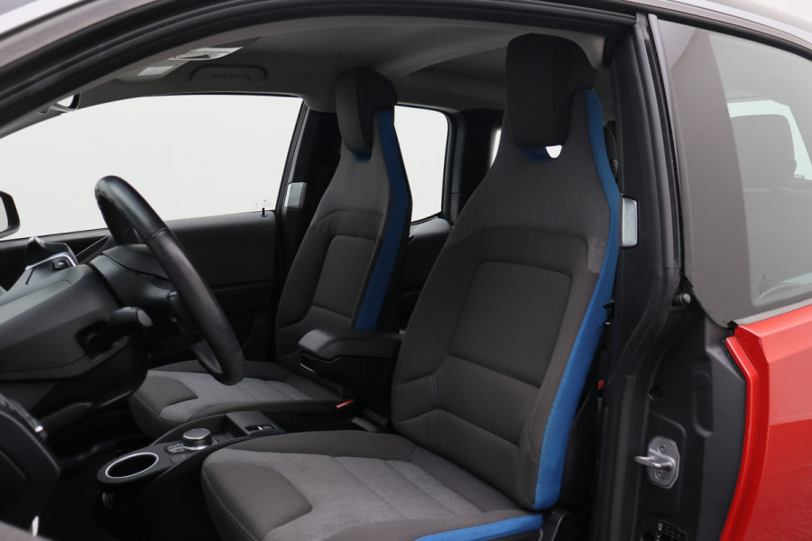 BMW i3 Executive Edition 120Ah 42 kWh Warmtepomp, SOH 93%, Camera, Cruise, Climate, Stoelverwarming, 20''