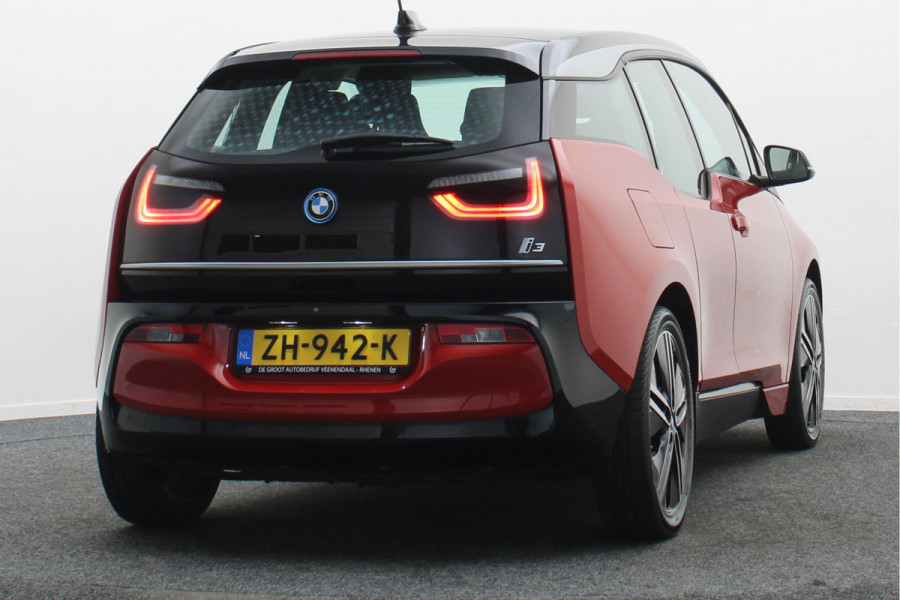 BMW i3 Executive Edition 120Ah 42 kWh Warmtepomp, SOH 93%, Camera, Cruise, Climate, Stoelverwarming, 20''