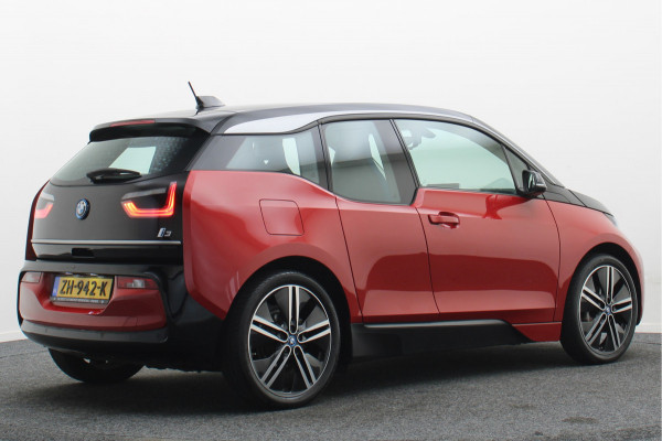 BMW i3 Executive Edition 120Ah 42 kWh Warmtepomp, SOH 93%, Camera, Cruise, Climate, Stoelverwarming, 20''