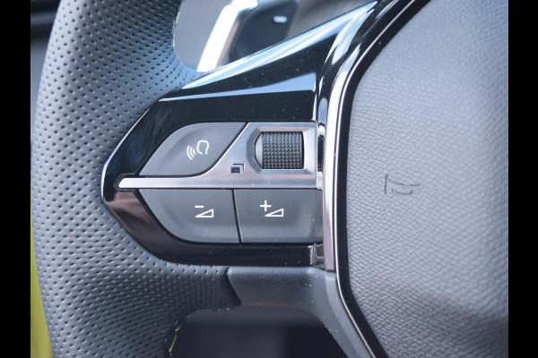 Peugeot 208 1.2 Hybrid 145 e-DCS6 GT 145 PK | ADAPTIVE CRUISE CONTROL | PARKEERSENSOREN MET CAMERA | CLIMATE CONTROL