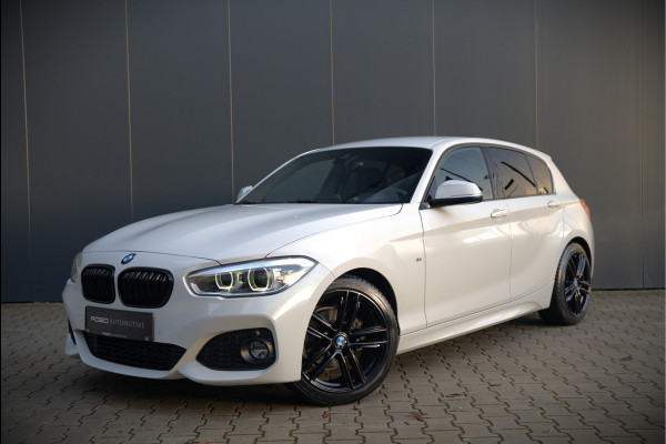 BMW 1-serie 118i Corporate Lease Executive M Sport | Automaat | Stuurverwarming | Stoelverwarming | NAP | Keyless | Cruise Control | PDC | Shadow line | Digital Dash | Navigatie Business | Led |  Dealer Onderhouden |