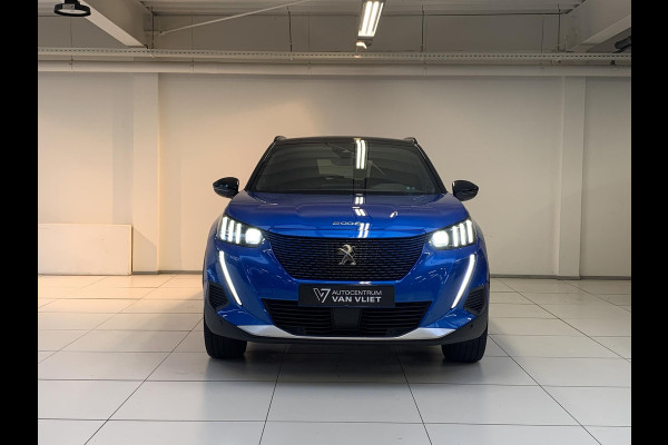Peugeot e-2008 EV GT 50kWh 136pk 3-FASE SOH 99,8% | Alcantara | Navigatie | Elektrisch bedienbare bestuurdersstoel | Stoelverwarming | Warmtepomp | Achteruitrijcamera