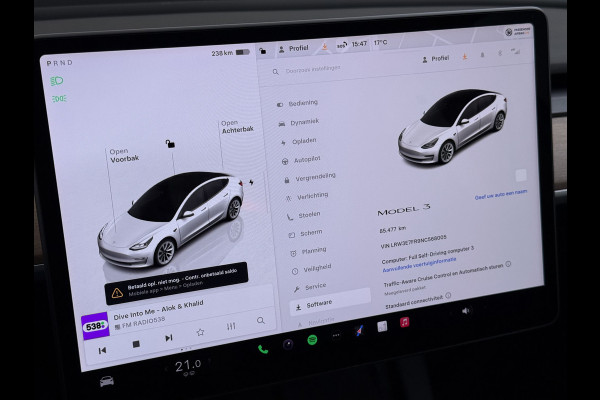 Tesla Model 3 Standard RWD Plus LFP Accu SOH 90,5% Warmtepomp Lmv 19" Elek.Achterklep Leder Panoramadak Navi Ecc Camera's Navi Ecc Pdc Traffic Aware Cruise + Aut.Sturen Lmv Led Elek.Stoelen+Memory+Verwarmd Dealeronderhouden Origineel Nederlandse Auto Garantie op Accu en Motor tot 21-6-2030/160.000km