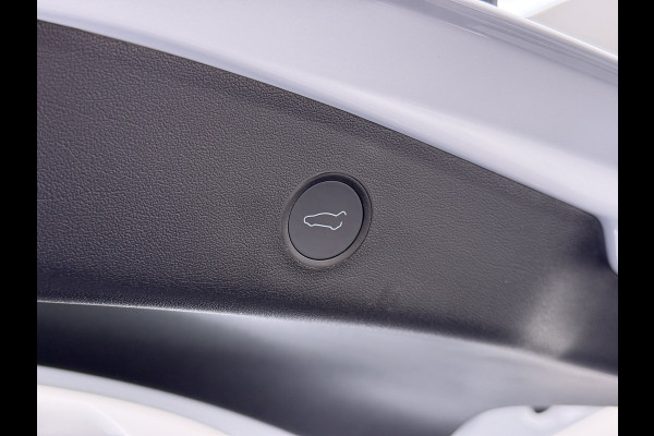 Tesla Model 3 Standard RWD Plus LFP Accu SOH 90,5% Warmtepomp Lmv 19" Elek.Achterklep Leder Panoramadak Navi Ecc Camera's Navi Ecc Pdc Traffic Aware Cruise + Aut.Sturen Lmv Led Elek.Stoelen+Memory+Verwarmd Dealeronderhouden Origineel Nederlandse Auto Garantie op Accu en Motor tot 21-6-2030/160.000km