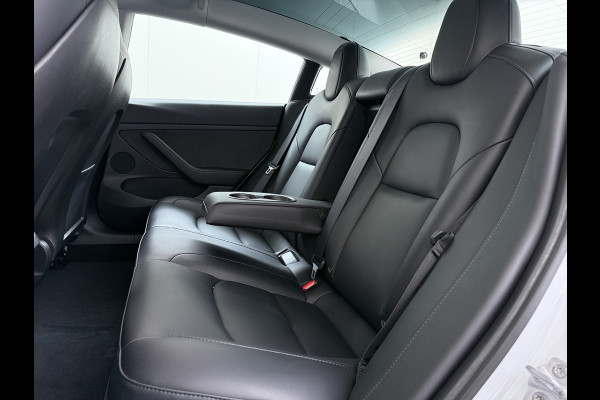 Tesla Model 3 Standard RWD Plus LFP Accu SOH 90,5% Warmtepomp Lmv 19" Elek.Achterklep Leder Panoramadak Navi Ecc Camera's Navi Ecc Pdc Traffic Aware Cruise + Aut.Sturen Lmv Led Elek.Stoelen+Memory+Verwarmd Dealeronderhouden Origineel Nederlandse Auto Garantie op Accu en Motor tot 21-6-2030/160.000km