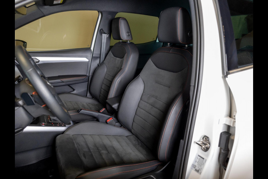 Seat Arona 1.0 TSI FR Business Connect / 110pk / Trekhaak / Dodehoek herkenning / Stoelverwarming /
