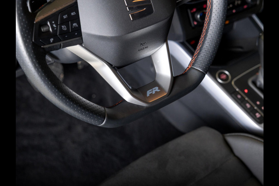 Seat Arona 1.0 TSI FR Business Connect / 110pk / Trekhaak / Dodehoek herkenning / Stoelverwarming /