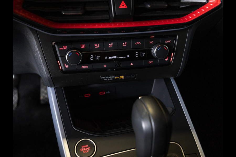 Seat Arona 1.0 TSI FR Business Connect / 110pk / Trekhaak / Dodehoek herkenning / Stoelverwarming /