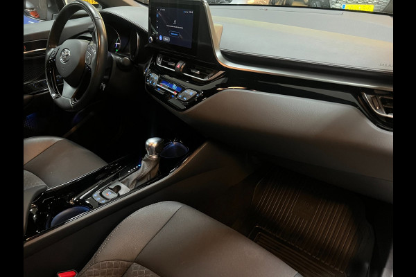 Toyota C-HR 1.8 Hybrid Bi-Tone NAVI/LED/DAB/CRUISE/ECC/PDC/CARPLAY/CAM///