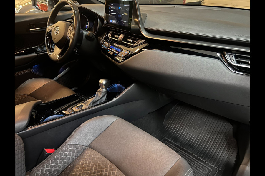 Toyota C-HR 1.8 Hybrid Bi-Tone NAVI/LED/DAB/CRUISE/ECC/PDC/CARPLAY/CAM///